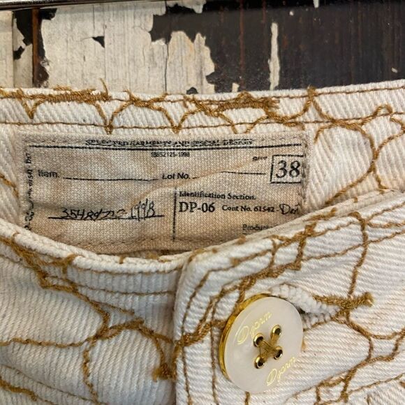 EUC Dzarm Brazil heart shorts. - Picture 9 of 10